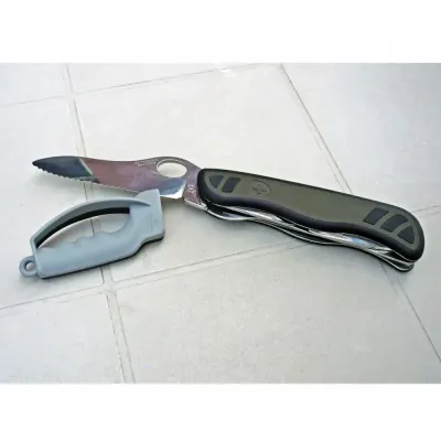 Компактная точилка для ножей Victorinox Sharpy Серая (7.8714) Компактная точилка для ножей Victorinox Sharpy Серая (7.8714)