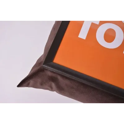 Піднос на подушці No Brand Зроби щось сьогодні Темно-коричневий (111773)