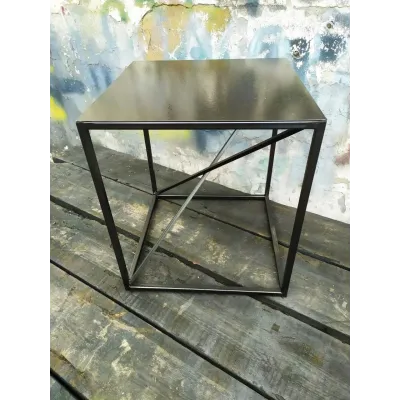 Столик журнальный, кофейный GoodsMetall из металла в стиле Loft 