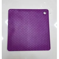Подставка под горячее силиконовая 17,8 x 17,8 x 0.8 см Genes фиолетовая