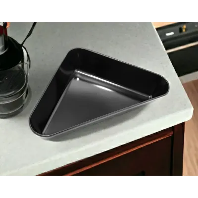 Блюдо трикутне з меламіну One Chef 32×24,8×6,4 см 1,9 л Чорне