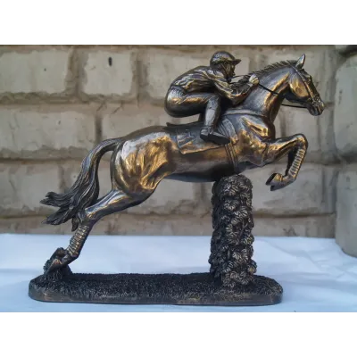 Статуетка декоративна Вершник 22 х 21 см Veronese AL84470 Статуетка декоративна Вершник 22 х 21 см Veronese AL84470