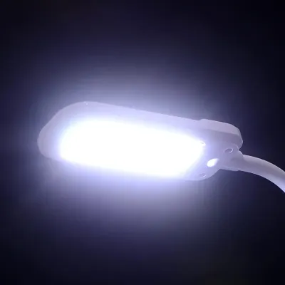 Настольная лампа LED в современном стиле Brille 6W SL-64 Белый