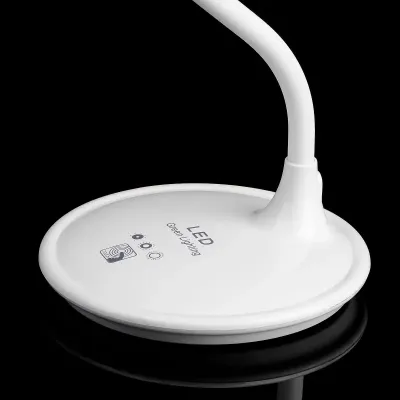Настольная лампа LED в современном стиле Brille 5W SL-66 Белый
