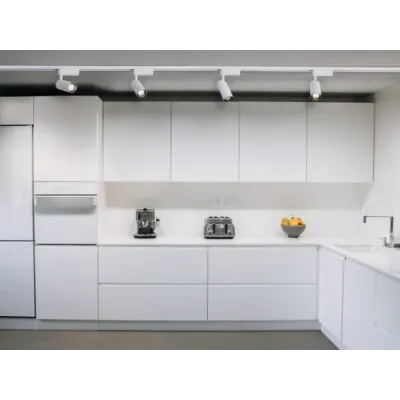Светильник трековый LED Brille 10W KW-223 Белый Светильник трековый LED Brille 10W KW-223 Белый