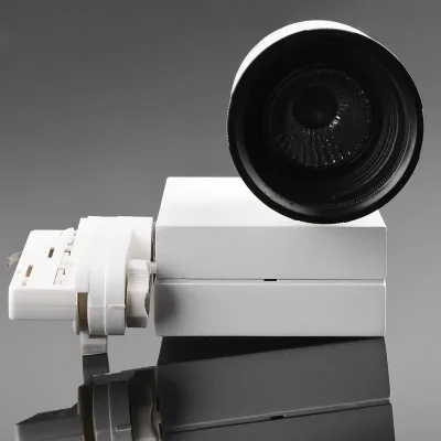 Светильник трековый под лампу Brille 50W KW-3 Белый
