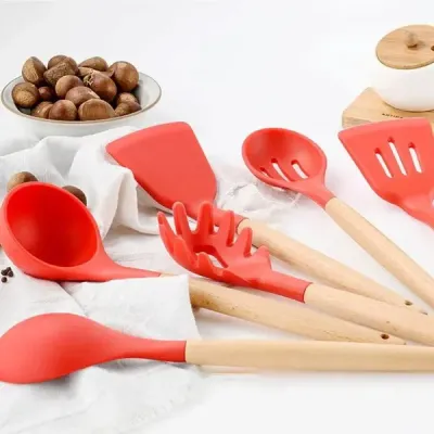 Набір кухонних предметів Kitchen Dining 12 предметів 0350 Червоний