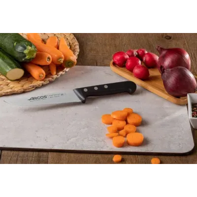 Нож Arcos кухонный 150 мм Universal (281304) Нож Arcos кухонный 150 мм Universal (281304)