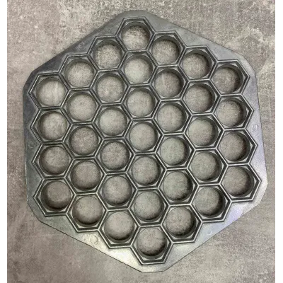 Пельменниця Premium 37 отворів ПААЗ 23*25*2 см RS-118