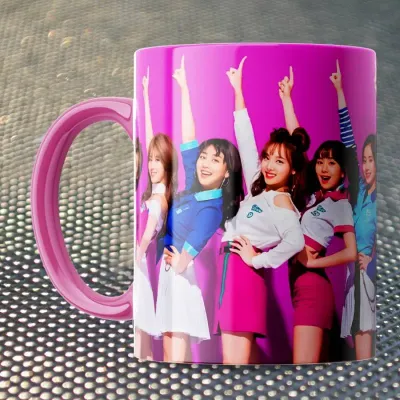 Чашка Fan Girl Твайс рожева - Twice (15833) 330 мл Рожевий