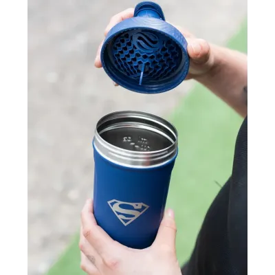 Шейкер спортивний Smartshake Reforce 900ml DC Superman Шейкер спортивний Smartshake Reforce 900ml DC Superman
