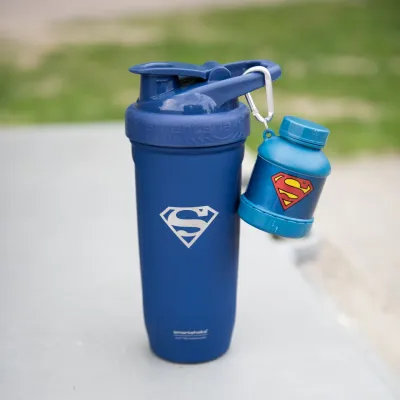 Шейкер спортивний Smartshake Reforce 900ml DC Superman Шейкер спортивний Smartshake Reforce 900ml DC Superman