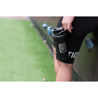 Шейкер спортивний Smartshake Reforce 900ml DC Joker