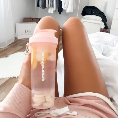 Шейкер спортивний Smartshake Slim 500ml Cotton Pink Light Lavender Шейкер спортивний Smartshake Slim 500ml Cotton Pink Light Lavender
