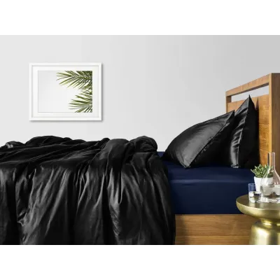 Півтораспальний комплект COSAS BLACK SATIN CS4 160х220 см Синій/Чорний Півтораспальний комплект COSAS BLACK SATIN CS4 160х220 см Синій/Чорний