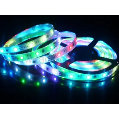 Светодиодная лента RIAS 5050 LED RGB в бухте 4.5м разноцветная (4_00327)