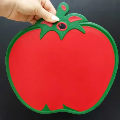 Доска разделочная Помидор 30 х 30,5 см пластиковая Irak Plastik DC-700
