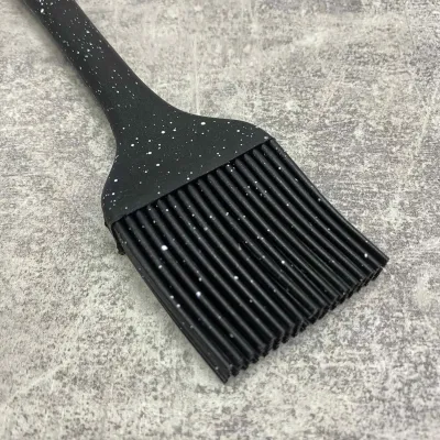 Пензлик силіконовий Stenson чорний 25*4,4 см XJ-09C003B-1
