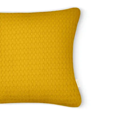 Наволочка COSAS Curcuma Waffle Weave 45х45 см Гірчичний