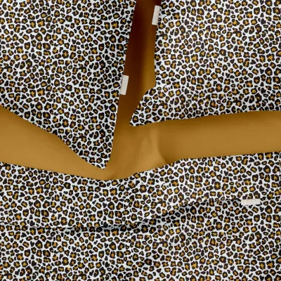 Двуспальная постель с простыней на резинке Leopard COSAS Бежевый 180х220 см