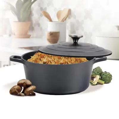 Кастрюля с крышкой Maestro Cast MR-4524 4,2 л Черный Кастрюля с крышкой Maestro Cast MR-4524 4,2 л Черный