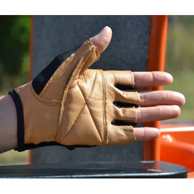 Перчатки для фитнеса MadMax MFG-444 Fitness M Brown
