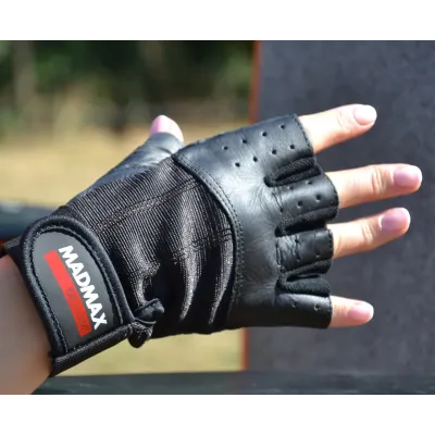 Перчатки для фитнеса MadMax MFG-248 Clasic Exclusive M Black