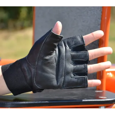 Перчатки для фитнеса MadMax MFG-248 Clasic Exclusive M Black