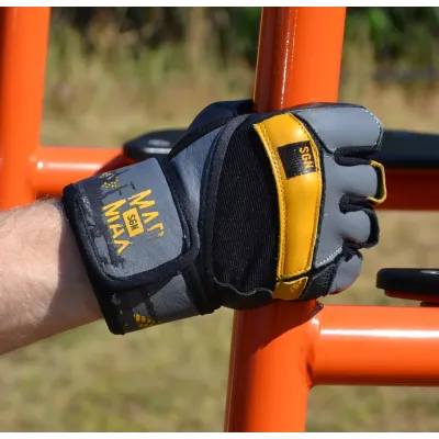 Перчатки для фитнеса MadMax MFG-880 Signature M Black/Grey/Yellow