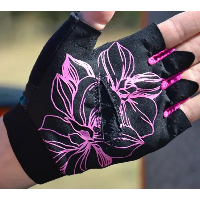 Перчатки для фитнеса MadMax MFG-770 Flower Power Gloves XS Black/Pink Перчатки для фитнеса MadMax MFG-770 Flower Power Gloves XS Black/Pink