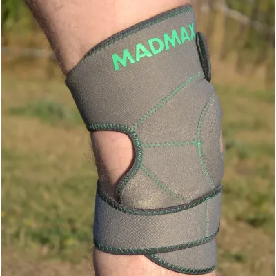 Наколінник MadMax MFA-295 Zahoprene Universal Knee Support 1 шт Dark Grey/Green Наколінник MadMax MFA-295 Zahoprene Universal Knee Support 1 шт Dark Grey/Green