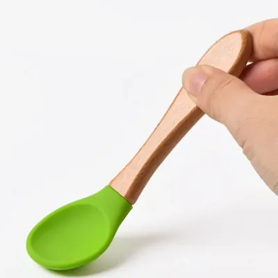 Набір силіконового посуду 2Life Y7 6 предметів Зелений (v-11135) Набір силіконового посуду 2Life Y7 6 предметів Зелений (v-11135)