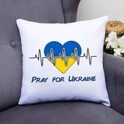 Подушка декоративна з принтом 
