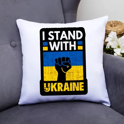 Подушка декоративна з принтом 