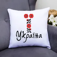 Подушка декоративна з принтом 