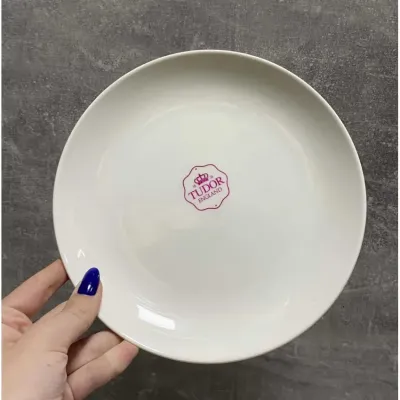 Тарелка десертная 23 см Tudor Royal White TU2204-3 Тарелка десертная 23 см Tudor Royal White TU2204-3
