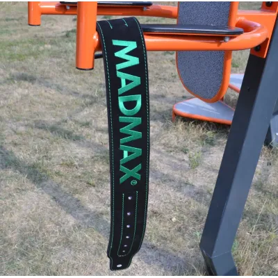 Пояс для тяжелой атлетики MadMax MFB-301 Suede Single Prong кожаный Black/Green M Пояс для тяжелой атлетики MadMax MFB-301 Suede Single Prong кожаный Black/Green M