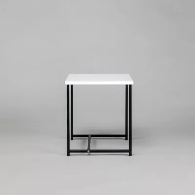 Журнальний стіл Adore Décor Квадро S Квадратний 40х40х43 см Чорний/Білий Журнальний стіл Adore Décor Квадро S Квадратний 40х40х43 см Чорний/Білий