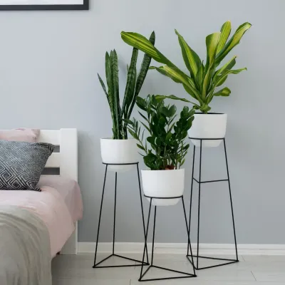 Комплект металевих підставок для квітів та вазонів Adore Décor Скандинавські 3 шт Чорний Комплект металевих підставок для квітів та вазонів Adore Décor Скандинавські 3 шт Чорний