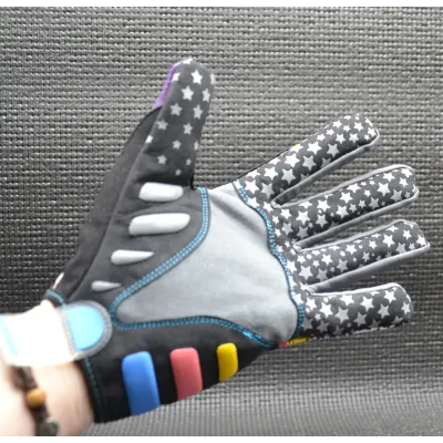 Перчатки для инвалидной коляски MadMax GWC-006 Full Fingers 2 M Перчатки для инвалидной коляски MadMax GWC-006 Full Fingers 2 M