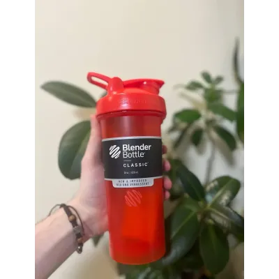 Шейкер спортивний Blender Bottle Classic Loop Pro 28 oz/820 ml Red (500482)