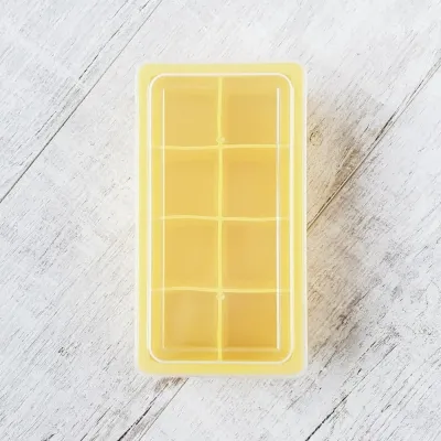 Форма для льоду ICE CUBE 5 cm Olin & Olin 8 кубиків жовта з кришкою