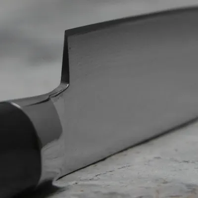 Нож кухонный 150 мм Satake Damascus 69 (805-667)