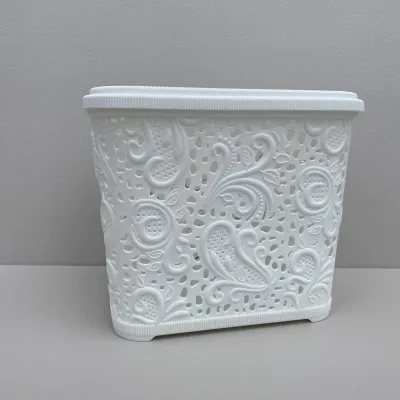 Кошик пластиковий з кришкою Ажур 3,5 л 20,5х15,5х17,3 см Полимербыт ПБ-673/115-3,5