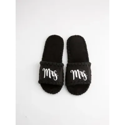 Жіночі домашні капці Family Story Mrs Чорний 42-43 (u0101-43f-032w) Жіночі домашні капці Family Story Mrs Чорний 42-43 (u0101-43f-032w)