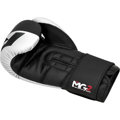 Боксерские перчатки RDX F4 Boxing Sparring Gloves Hook&Loop 12 унций White Black (BGR-F4B-12OZ) Боксерские перчатки RDX F4 Boxing Sparring Gloves Hook&Loop 12 унций White Black (BGR-F4B-12OZ)