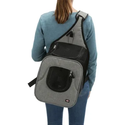 Сумка-переноска для маленьких животных Trixie Savina Front Carrier 30x33x26 см до 10 кг Черно-серый (28941)