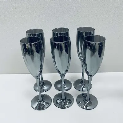 Набір келихів для шампанського Luminarc Delice J9399/2 6 шт 160 мл Graphite Набір келихів для шампанського Luminarc Delice J9399/2 6 шт 160 мл Graphite
