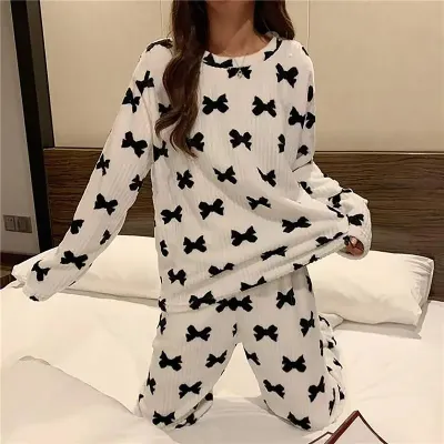 Женская пижама No Brand 2023 Bow L White-Black Женская пижама No Brand 2023 Bow L White-Black
