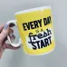 Чашка керамическая OLens 3227 800 мл Every day is a fresh start XXL Чашка керамическая OLens 3227 800 мл Every day is a fresh start XXL